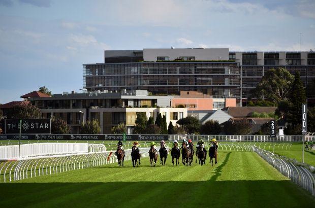 Randwick-Kensington-Straight.jpg