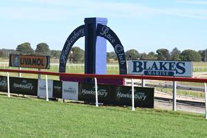 Hawkesbury race-track-290417 